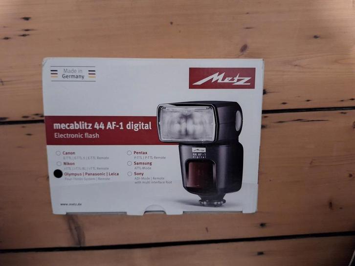 Metz Mecablitz 44 AF-1 nieuw voor Olympus Panasonic Leica, Audio, Tv en Foto, Foto | Flitsers, Metz, Ophalen of Verzenden