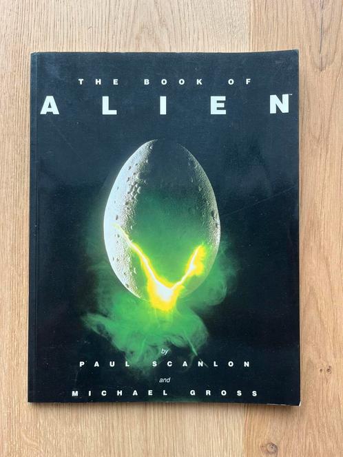 The Book of Alien (first edition), Livres, Cinéma, Tv & Médias, Comme neuf, Enlèvement ou Envoi