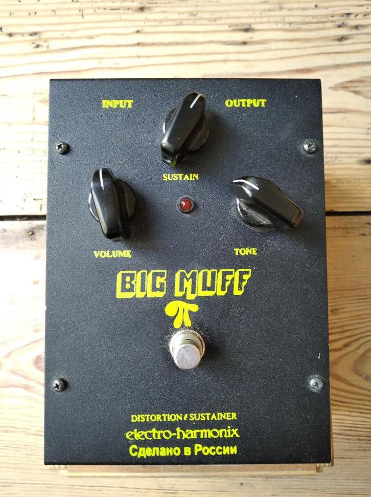 Electro-Harmonix Black Russian Big Muff Pi, Muziek en Instrumenten, Effecten, Gebruikt, Distortion, Overdrive of Fuzz, Ophalen of Verzenden