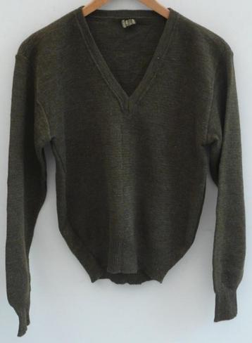Trui / Pullover, Winter, V-hals, KL, Maat: 3, 1972.(Nr.1) beschikbaar voor biedingen