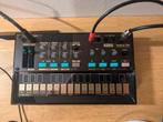 Korg Volca FM2 comme neuf + alimentation, Muziek en Instrumenten, Midi-apparatuur, Zo goed als nieuw