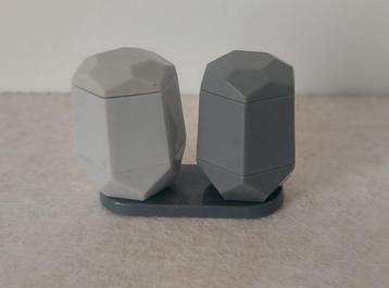 Alessi Delta Salt & Pepper  beschikbaar voor biedingen