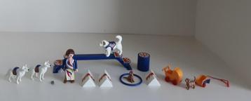 PLaymobil hondenact van het circus beschikbaar voor biedingen