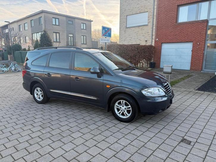 SANGOUNG AWD 2.7D AUTOMATIQUE À CABINE DOUBLE 4  4 2012 130, Autos, Camionnettes & Utilitaires, Particulier, ABS, Airbags, Air conditionné