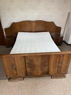 Bed uit de jaren 50 Art Deco, Ophalen