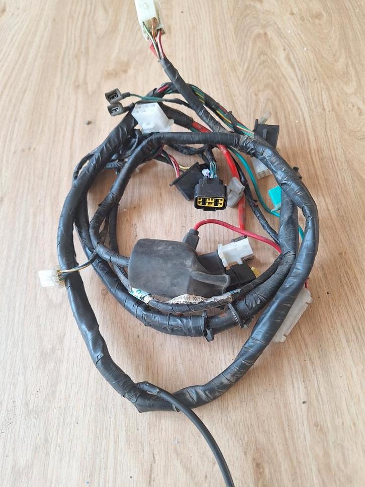 Kabelboom kymco like 50cc scooter, Fietsen en Brommers, Brommeronderdelen | Algemeen, Zo goed als nieuw, Carburateur, Ophalen of Verzenden