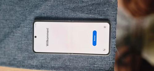 Samsung galaxy Z-Flip 6 256 gb Grey ZO GOED ALS NIEUW, Telecommunicatie, Mobiele telefoons | Samsung, Zo goed als nieuw, 256 GB