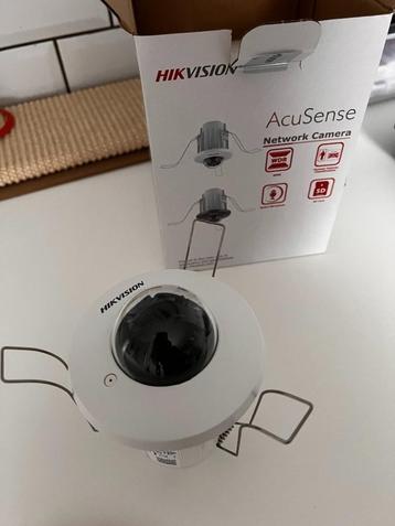 Hikvision DS-2CD2E43G2-U