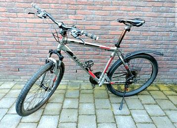 Trek Mountainbike – Krachtig, Licht & Klaar voor Elk Terrein beschikbaar voor biedingen