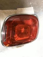 Feu arrière Fiat 500x en très bon état encore complet., Envoi, Fiat