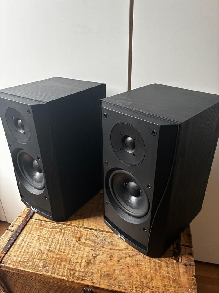 B&W - Bowers & Wilkins  - 100 watt 8 Ohm, TV, Hi-fi & Vidéo, Enceintes, Comme neuf, Haut-parleurs Frontaux, Arrière ou Stéréo