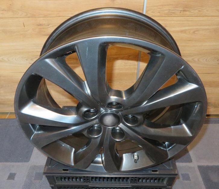 Autovelgen - nieuw (nooit gebruikt), Auto-onderdelen, Banden en Velgen, Velg(en), All Season, 18 inch, 215 mm, Personenwagen, Nieuw