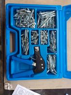 Ensemble de chevilles métalliques pour espaces creux., Bricolage & Construction, Enlèvement