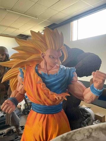 Dragon Ball Z Son Goku SSJ3 Life-Size Statue Studio Kylin beschikbaar voor biedingen