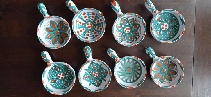 CERAMIQUE VALLAURIS 8 anciennes coupelles signées, Antiquités & Art, Antiquités | Céramique & Poterie, Enlèvement ou Envoi