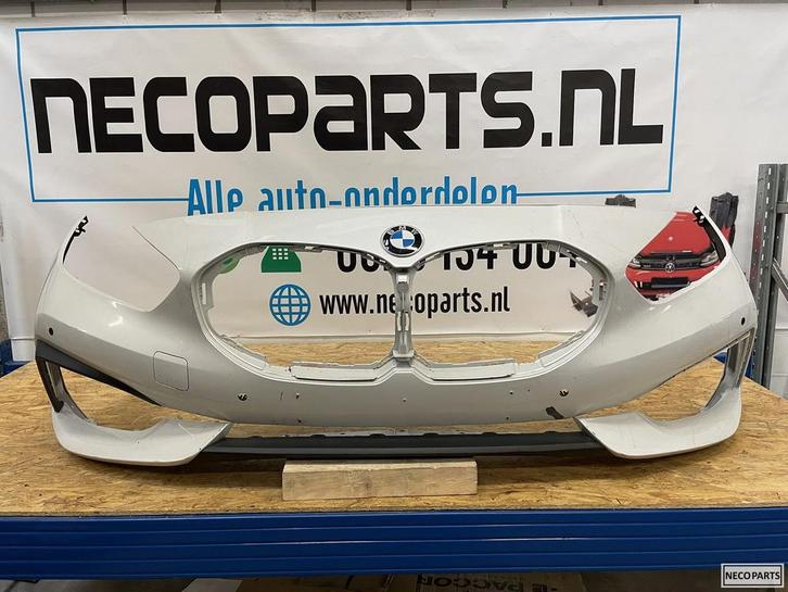 BUMPER BMW 1 SERIE F40 VOORBUMPER 51117459708 ORIGINEEL, Auto-onderdelen, Carrosserie, Bumper, BMW, Gebruikt, Ophalen of Verzenden