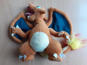 Vintage pokemon Charizard plush beschikbaar voor biedingen