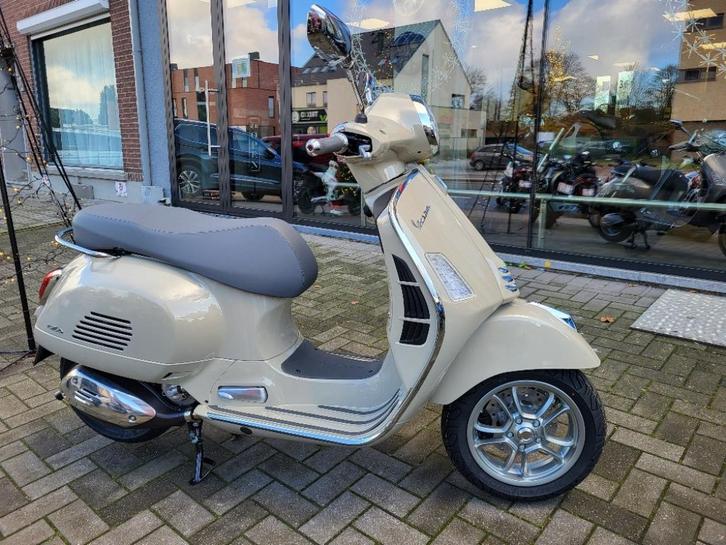 Vespa GTS 125 E5+, Motoren, Motoren | Piaggio, Bedrijf, Scooter, 11 kW of minder, 1 cilinder, Minimaal motorrijbewijs A1, ABS
