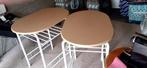 A vendre 2 peutites tables, Maison & Meubles, Tables | Tables à manger, Comme neuf, 50 à 100 cm, Ovale, Moins de 50 cm