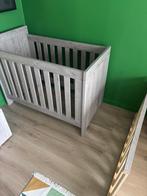 Baby/peuterbed incl. commode, lattenbodem, matras aerosleep, Kinderen en Baby's, Ophalen, Zo goed als nieuw