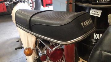 Yamaha rd 250-350 zadel beschikbaar voor biedingen