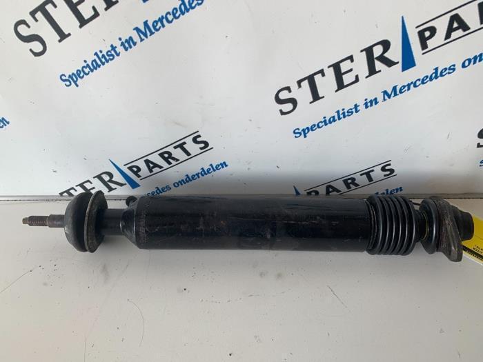 Schokdemper links-achter van een Mercedes S-Klasse, Auto-onderdelen, Ophanging en Onderstel, Mercedes-Benz, Gebruikt, 3 maanden garantie
