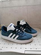 Adidas schoenen maat 35, Ophalen of Verzenden, Zo goed als nieuw, Schoenen
