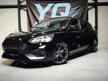 Ford focus ST mk4 Performance panodak matrix alcantara  beschikbaar voor biedingen