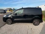 Peugeot Partner 1.6hdi   AIRCO, Auto's, Voorwielaandrijving, Euro 5, Stof, Zwart