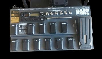 Te koop Line6 bass pod XTLive, Musique & Instruments, Enlèvement, Comme neuf