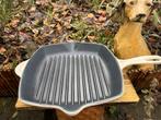 Le Creuset geemailleerde gietijzeren grillpan 26 cm, Huis en Inrichting, Gietijzer, Ophalen of Verzenden, Zo goed als nieuw, Keramische plaat