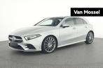 Mercedes-Benz A-klasse 180 AMG LINE + CARPLAY + SENSOREN + C, Auto's, Mercedes-Benz, Stof, Gebruikt, 4 cilinders, 136 pk