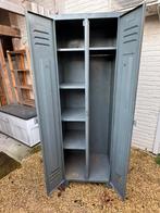 Metalen vintage kast, Huis en Inrichting, Kasten | Lockerkasten, Ophalen, Gebruikt