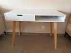 Bureau blanc avec tiroir, Ophalen, Zo goed als nieuw, Bureau