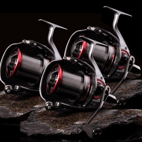 GEZOCHT     NEW DAIWA BASIAIR TOURNAMENT, Watersport en Boten, Hengelsport | Karpervissen, Nieuw, Molen, Ophalen