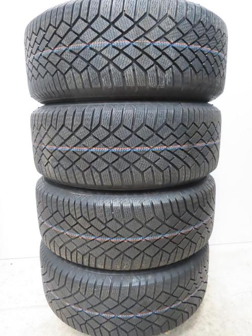 Continental winterbanden 225 55 17 inch nieuwe set van 4, Auto-onderdelen, Banden en Velgen, Band(en), Winterbanden, 17 inch, 225 mm