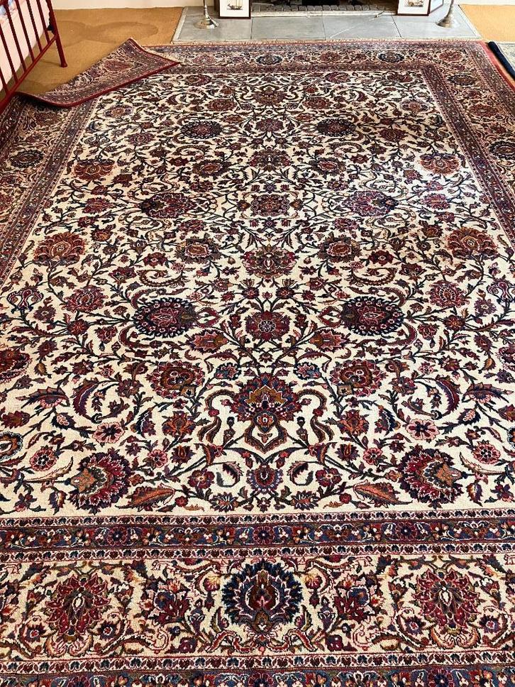 Groot Isfahan Perzisch Tapijt, Antiek en Kunst, Antiek | Tapijten, Tafelkleden en Textiel, Verzenden