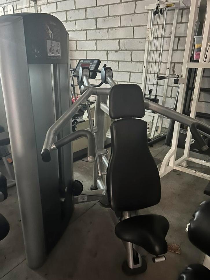 LIFE FITNESS SELECTION SHOULDER PRESS, Sport en Fitness, Fitnessmaterialen, Zo goed als nieuw, Ophalen of Verzenden