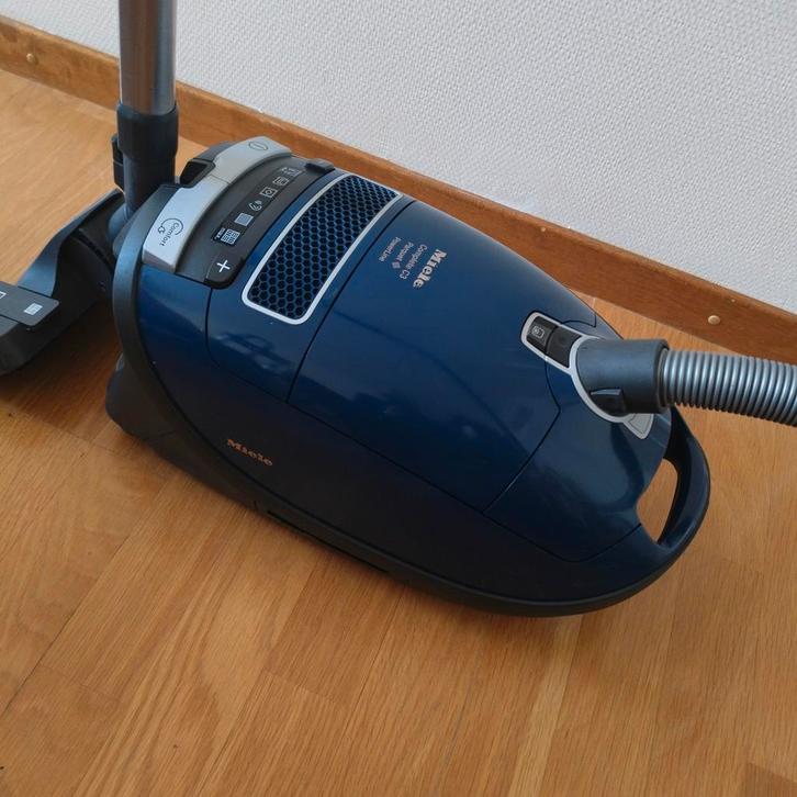 MİELE COMPELTE C3 PARQUET ECOLİNE, Elektronische apparatuur, Stofzuigers, Zo goed als nieuw, Stofzuiger, Ophalen of Verzenden