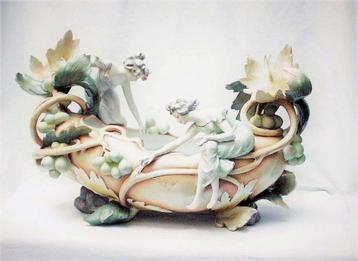 Monumentale Art Nouveau jardinière - Volkstedt. beschikbaar voor biedingen