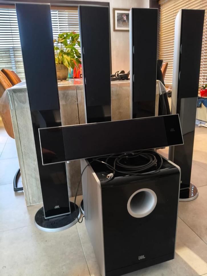 JBL 5.1 sourund system, Audio, Tv en Foto, Home Cinema-sets, 70 watt of meer, Ophalen