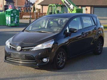 Toyota Verso 1.6i Dynamic 5pl. (bj 2016) beschikbaar voor biedingen