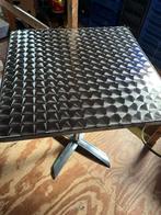 Table inox, Zo goed als nieuw