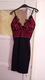 Robe courte noir et rouge pour femme, taille S, Vêtements | Femmes, Robes, Comme neuf, Taille 36 (S), Rouge, Enlèvement ou Envoi