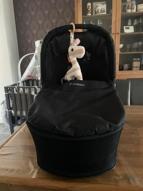 Zwarte draagmand van het merk Maxi Cosi, Kinderen en Baby's, Babydragers en Draagdoeken, Zo goed als nieuw, Ophalen