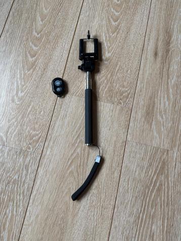 Selfiestick met afstandsbediening bluetooth beschikbaar voor biedingen