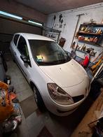 Renault Clio 23000 km ( groene kaart 24-25), Euro 2, Achat, Noir, Particulier