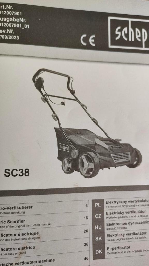 verticuteermachine Scheppach SC38, Tuin en Terras, Verticuteermachines, Zo goed als nieuw, Elektrisch, Ophalen