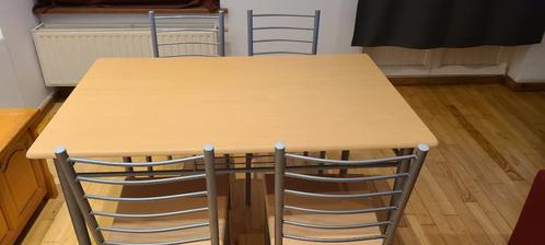 Table à manger, Maison & Meubles, Tables | Tables à manger, Comme neuf, 50 à 100 cm, 100 à 150 cm, Quatre personnes, Rectangulaire