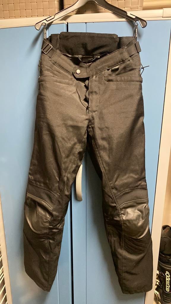 Rev’It motorbroek maat M long, Ophalen